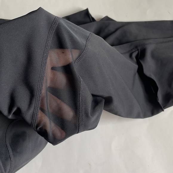 Zella Black Slit Knee Mesh Casual Active leggings size S - Picture 12 of 12